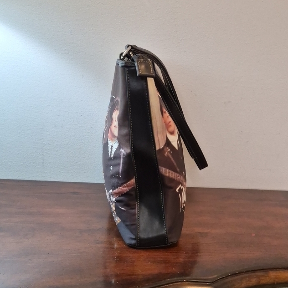 Beatles Band Print Black Zippered Tote Bag - Picture 6 of 13